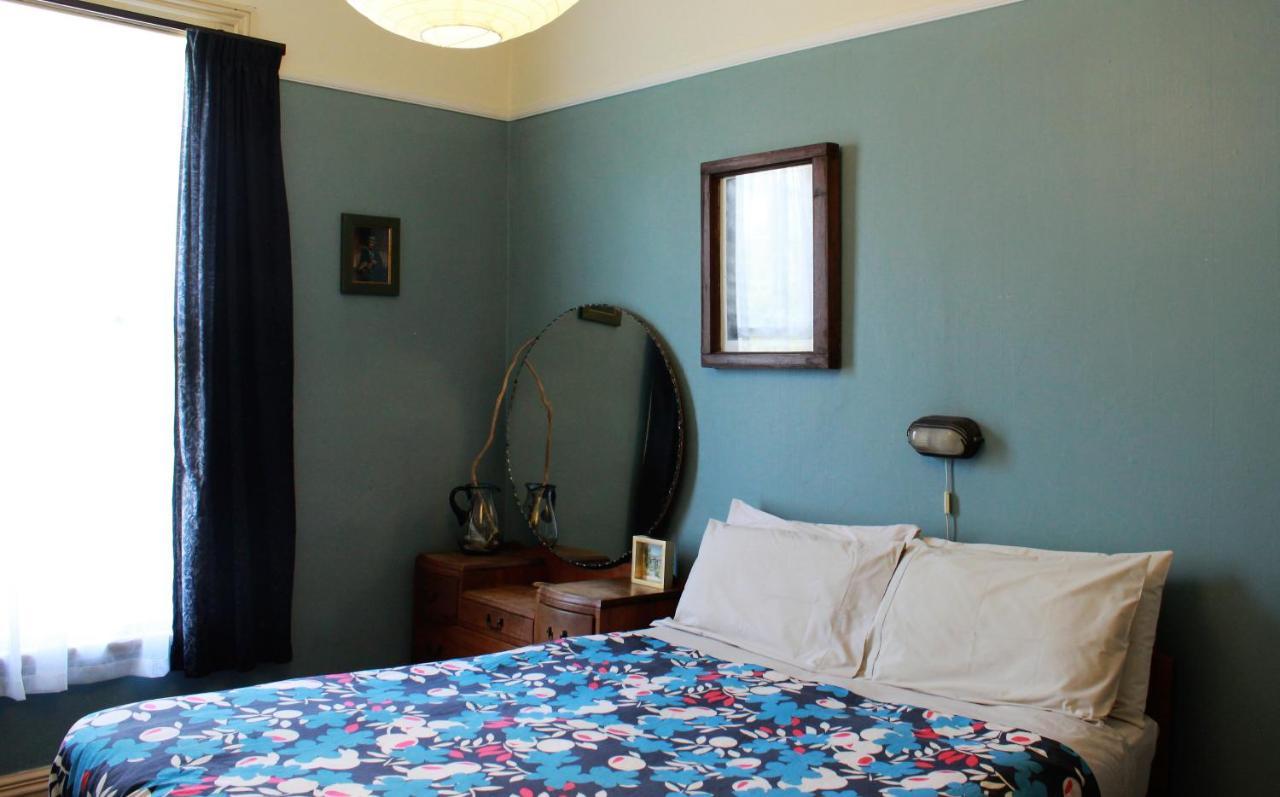 Chester St Backpackers Крайстчърч Екстериор снимка