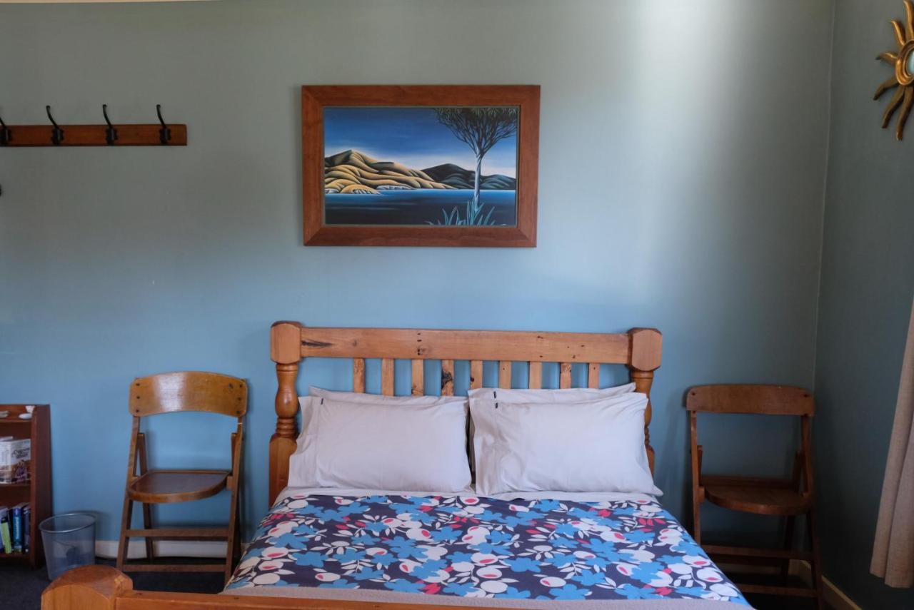 Chester St Backpackers Крайстчърч Екстериор снимка