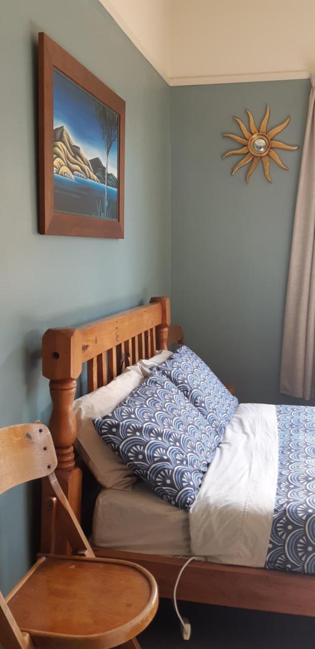 Chester St Backpackers Крайстчърч Екстериор снимка